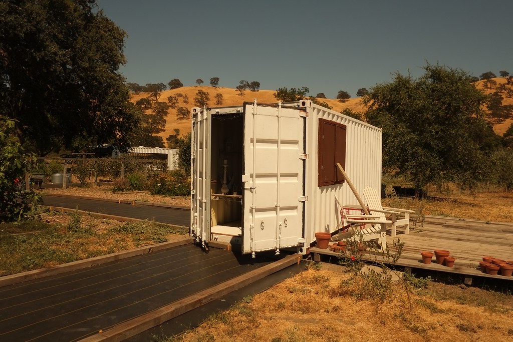 jual container surabaya